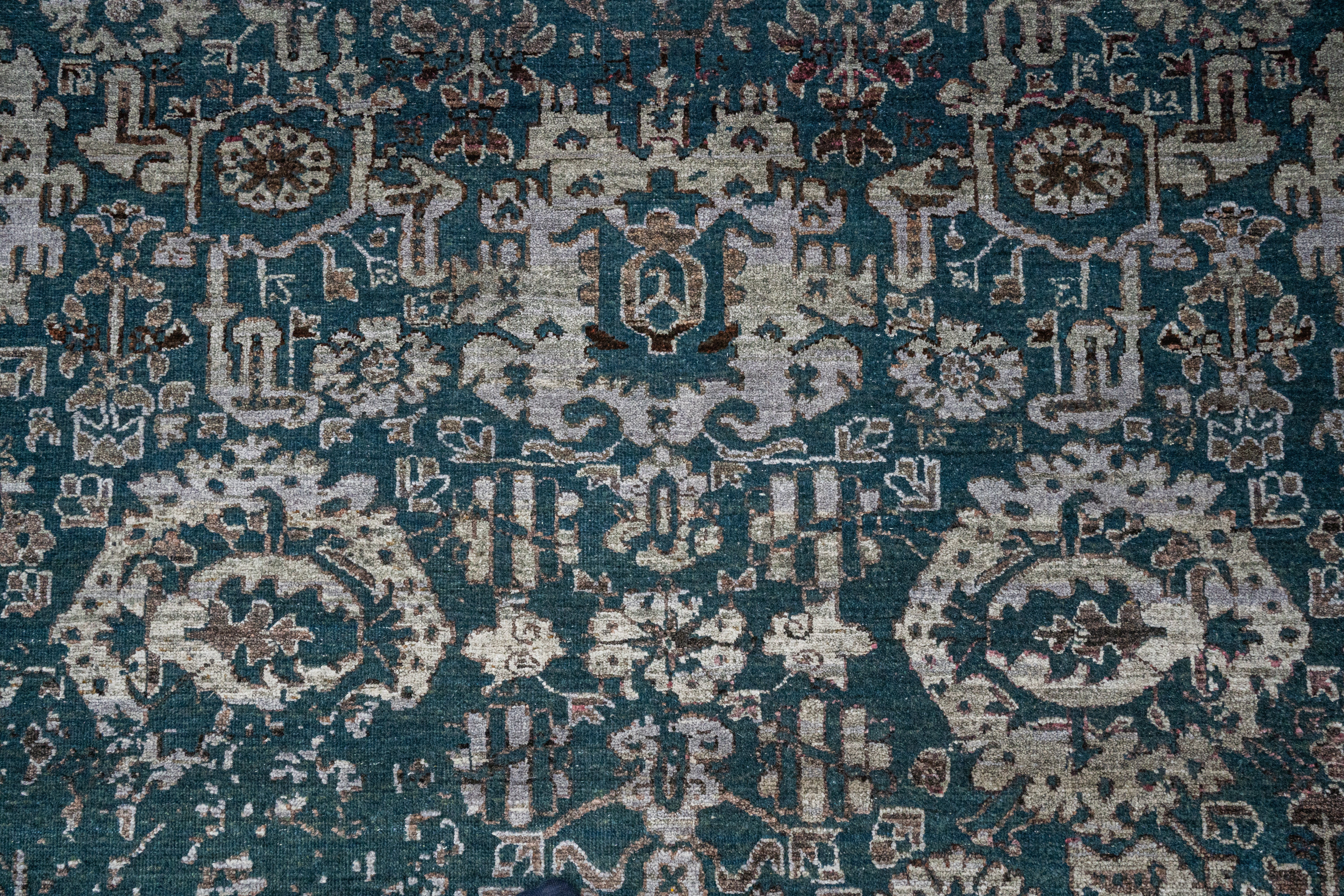 Handknotted Modern Carpet DIA- 701 MAHAL